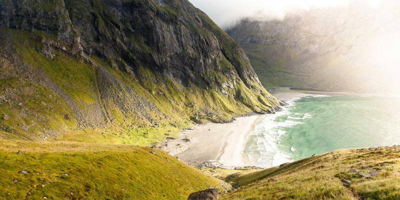 穿越周期迷雾：深度解析金路基金如何以“稳健三角”策略实现财富增值